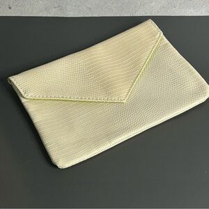 Ipsy Cream Textured Cosmetic Bag